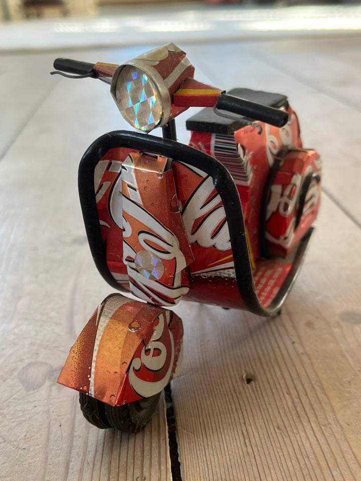 Coca Cola, Scooter lavet af