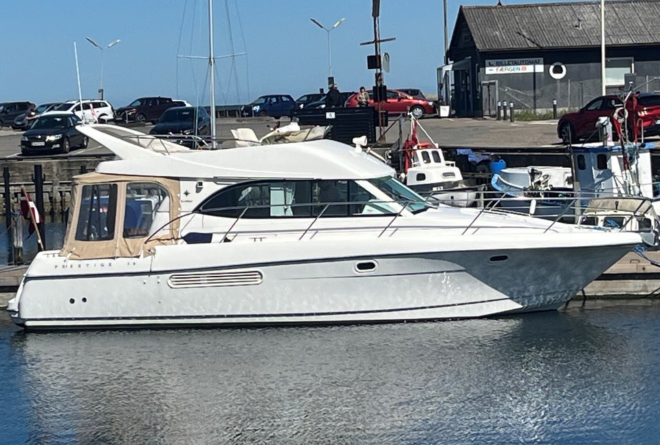 Jeanneau Prestige 36 Motorbåd