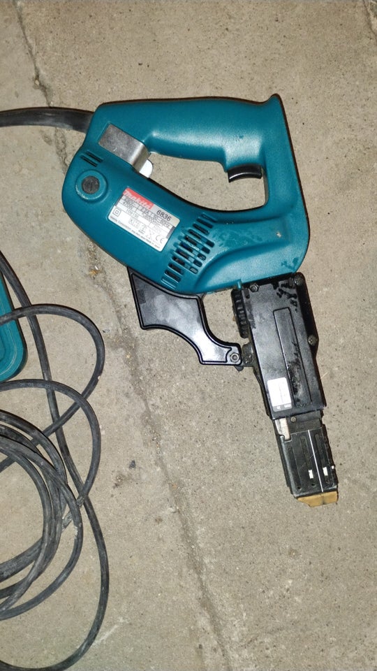 Gipsskruemaskine, Makita 6834