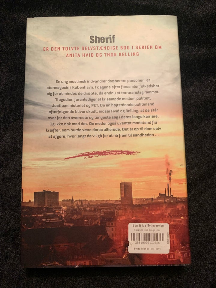 Sherif, Lars Kjædegaard, genre: