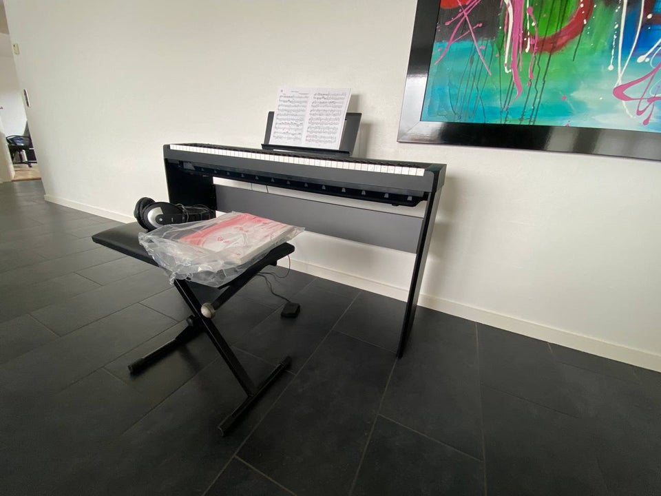 Elklaver, Yamaha, p45