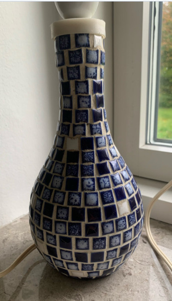 Flot gammel blå mosaik lampe