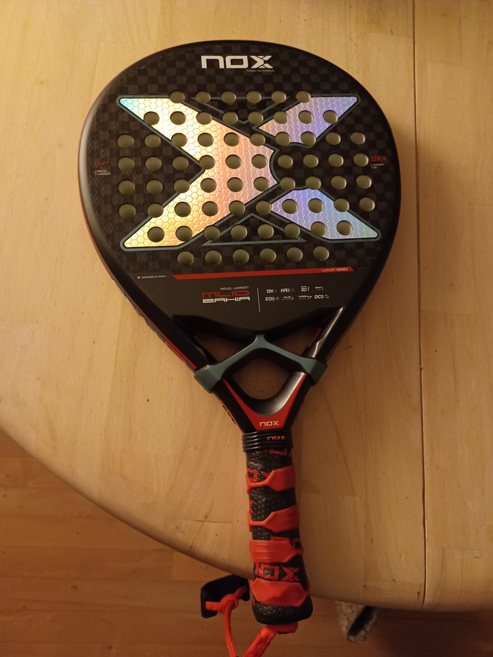 Padel bat Nox ML10 Bahia