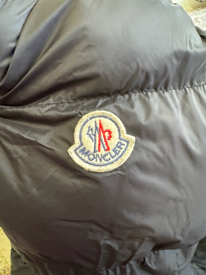 Dynejakke, str. 40, Moncler