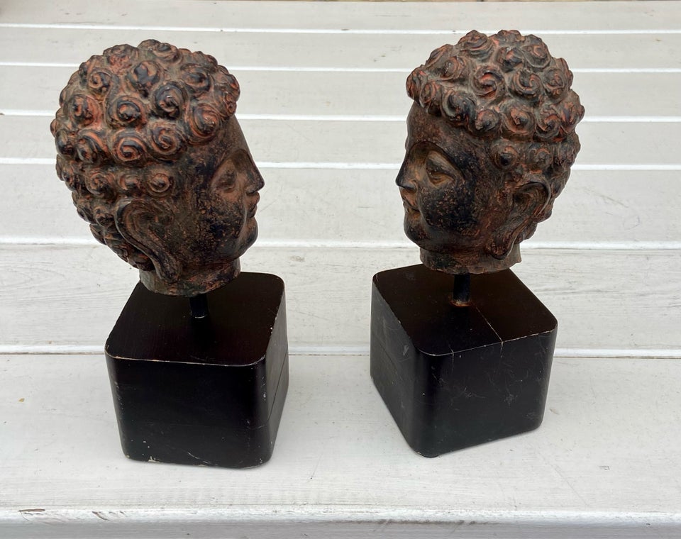 Buddha hoveder