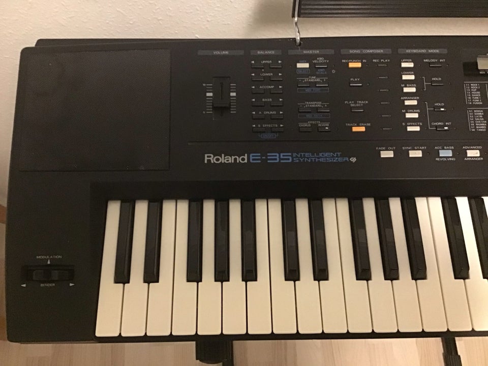 Keyboard, Roland E-35