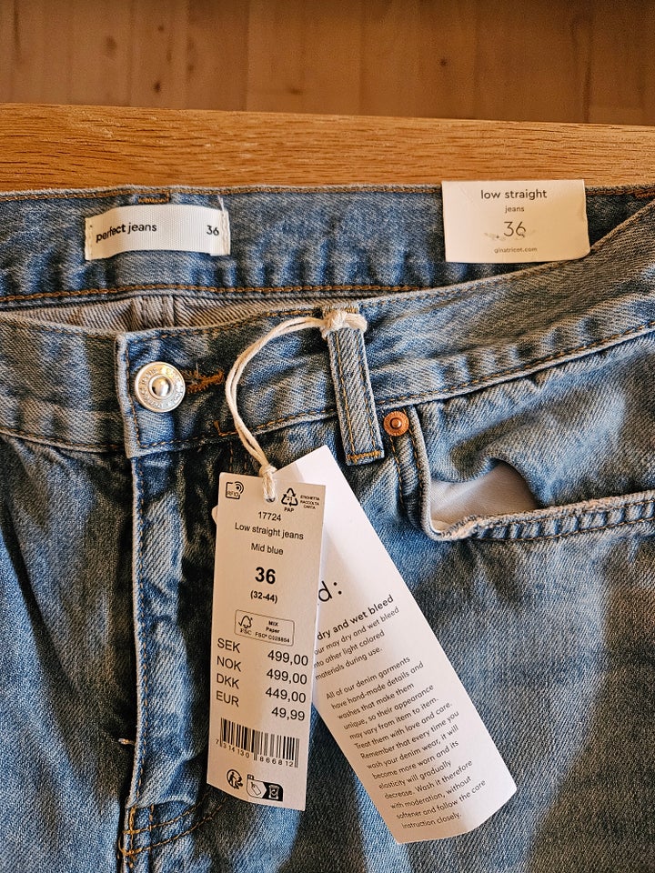 Jeans, Gina tricot, str. 36