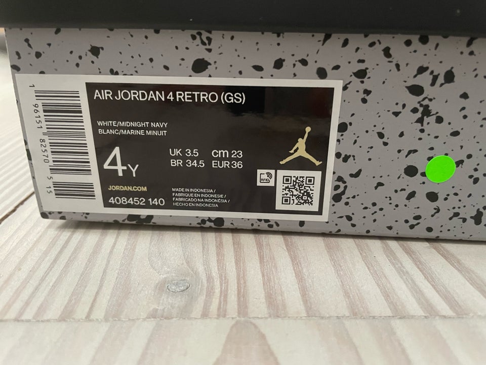 Sneakers, str. 36, Jordan 4