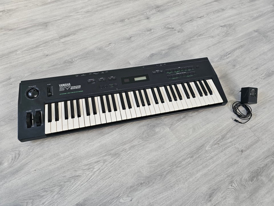 Synthesizer, Yamaha Sy-22