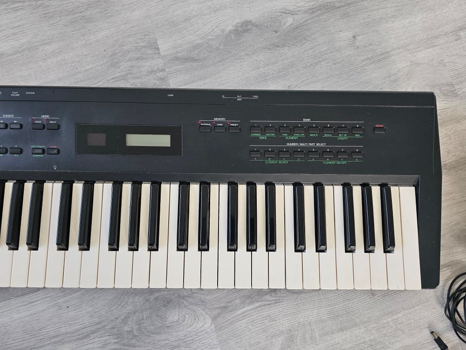 Synthesizer, Yamaha Sy-22