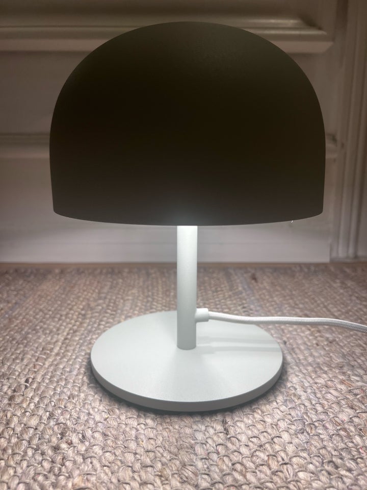 Anden arkitekt, Piccolo bordlampe