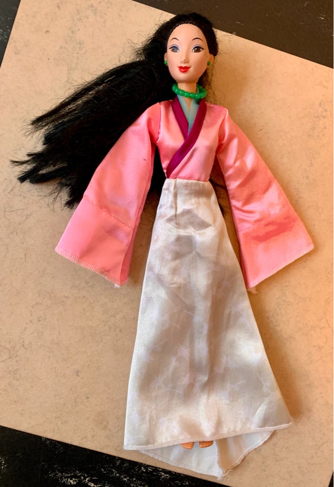 Barbie, Disney Mulan dukke