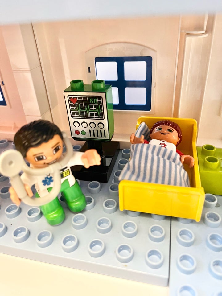 Lego Duplo, 5795 hospital