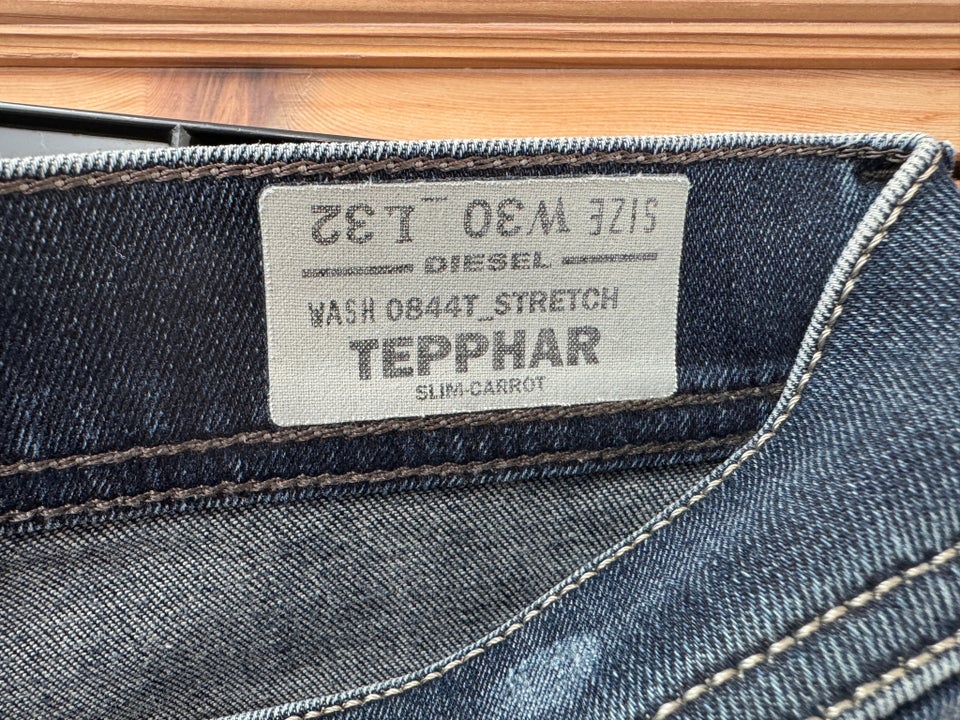 Jeans, Diesel, str. 30