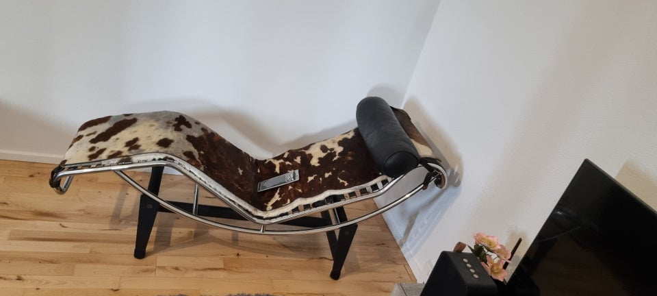 Loungestol metal Cassina LC4