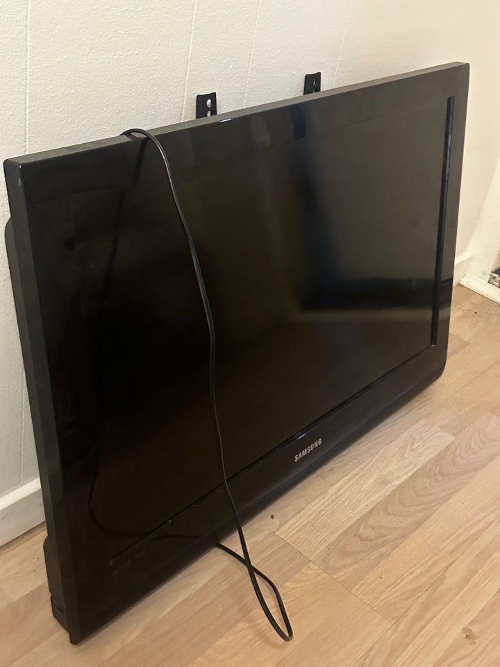 Samsung, TV - Med Chromecast, 32"