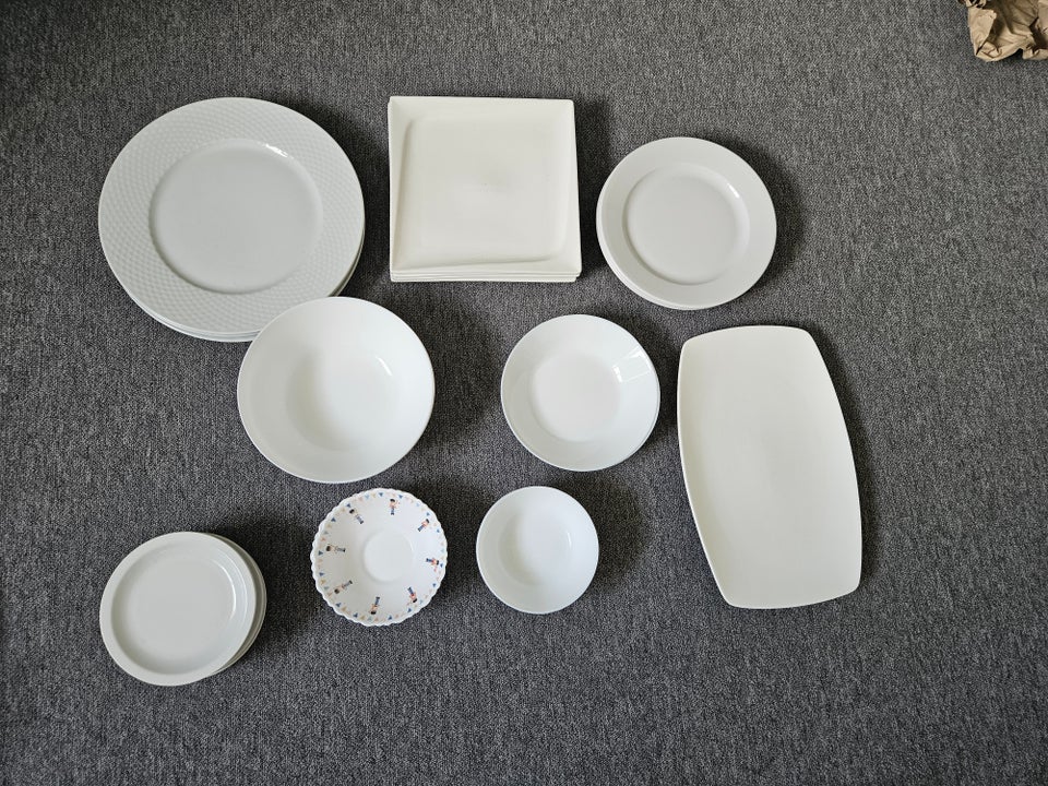 Porcelæn Tallerken 25stk