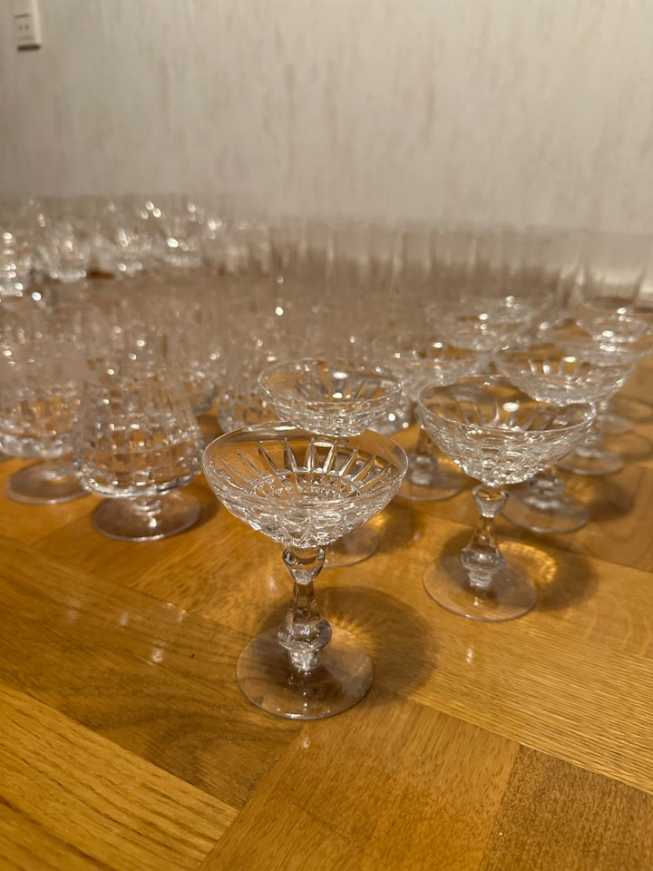 Glas, Forskellige krystalglas