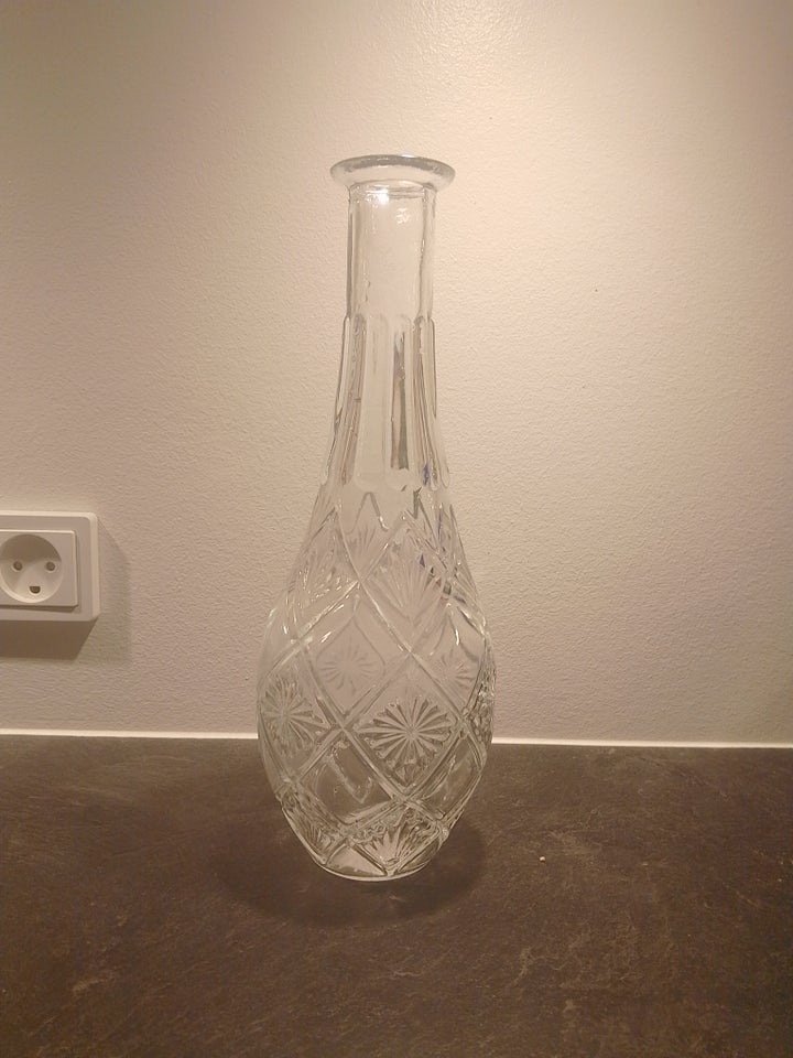 Glas, vase, blev købt fra