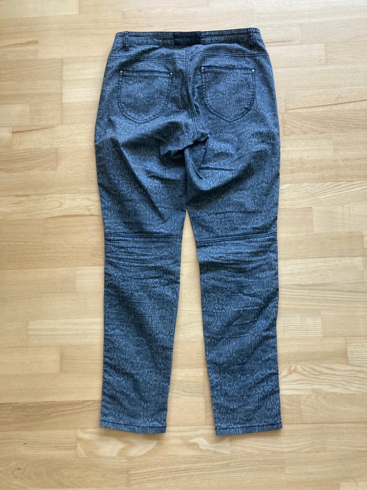 Jeans, Ofelia Jeanswear, str. 42