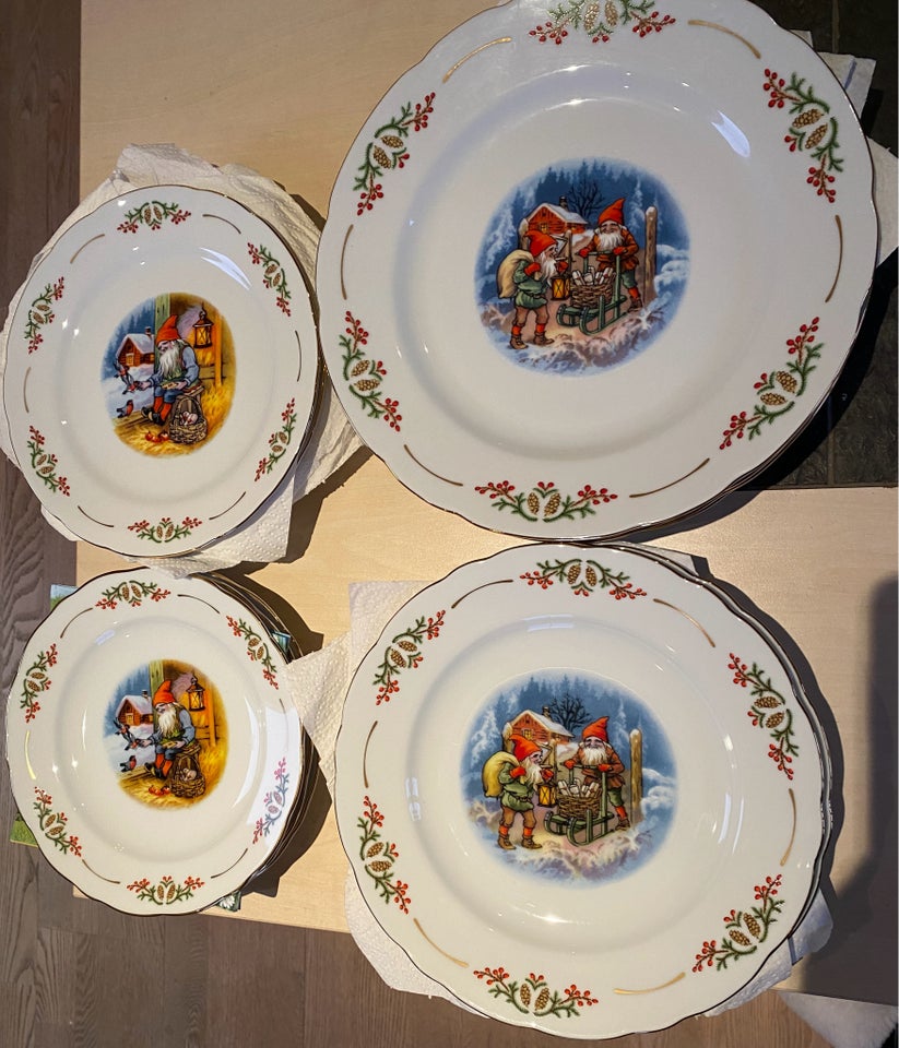 Porcelæn, Tallerkener i 4