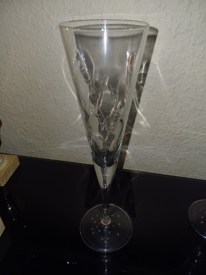 Glas, 4 flotte millenium champagne