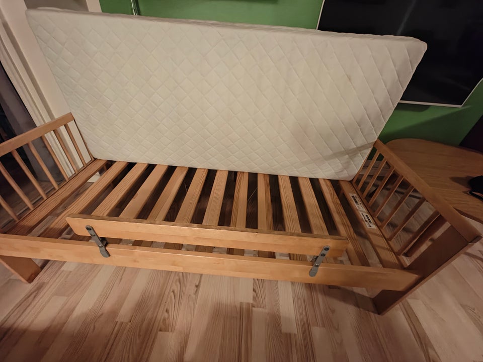 Enkeltseng, Ikea, b: 76 l: 165 h: 25