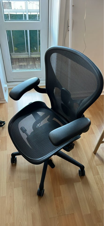 Kontorstol, Herman Miller - Aeron