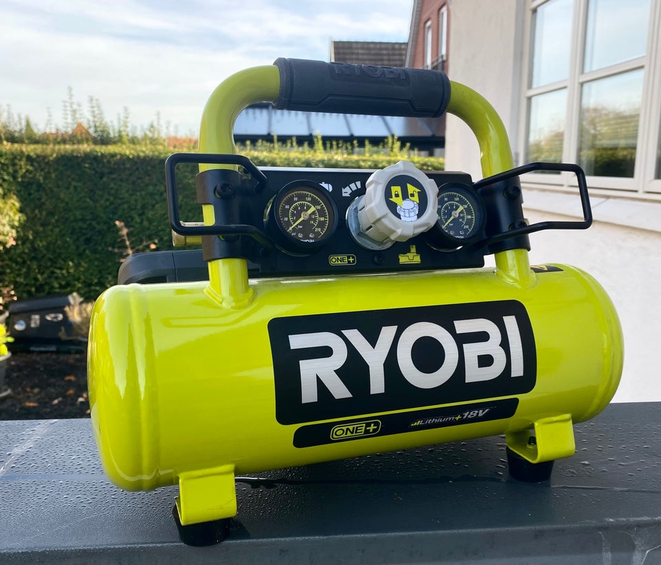 Kompressor, Ryobi