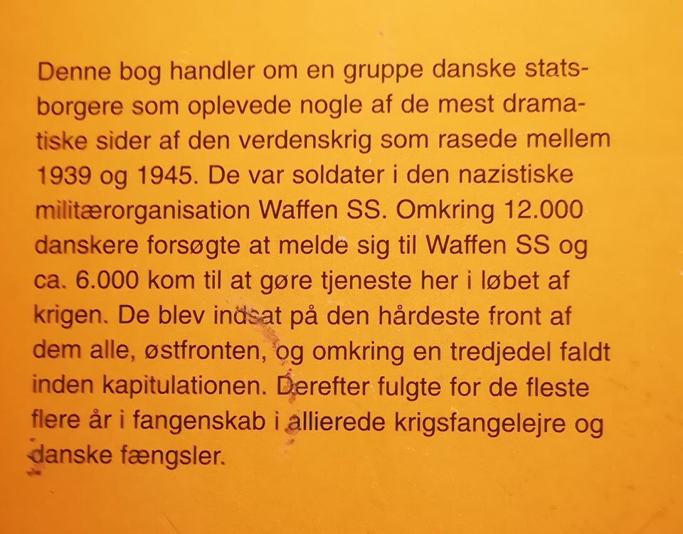 Under HAGEKORS og DANNEBROG,