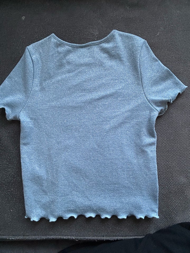 T-shirt, Gina Tricot, str. 34