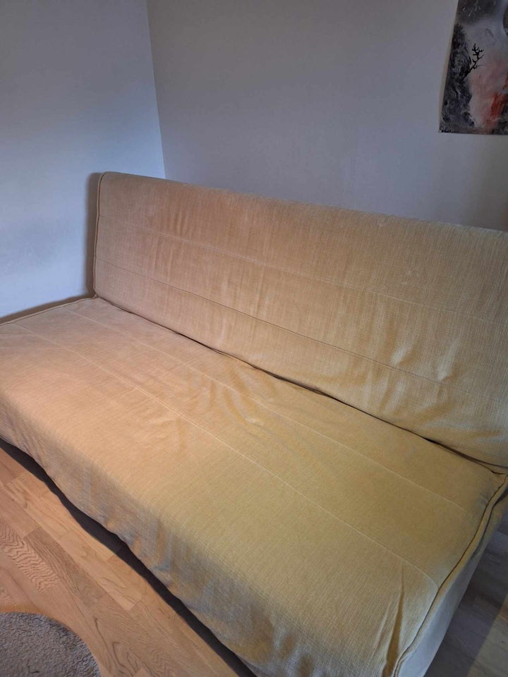 Sovesofa, b: 150 l: 205 h: 97