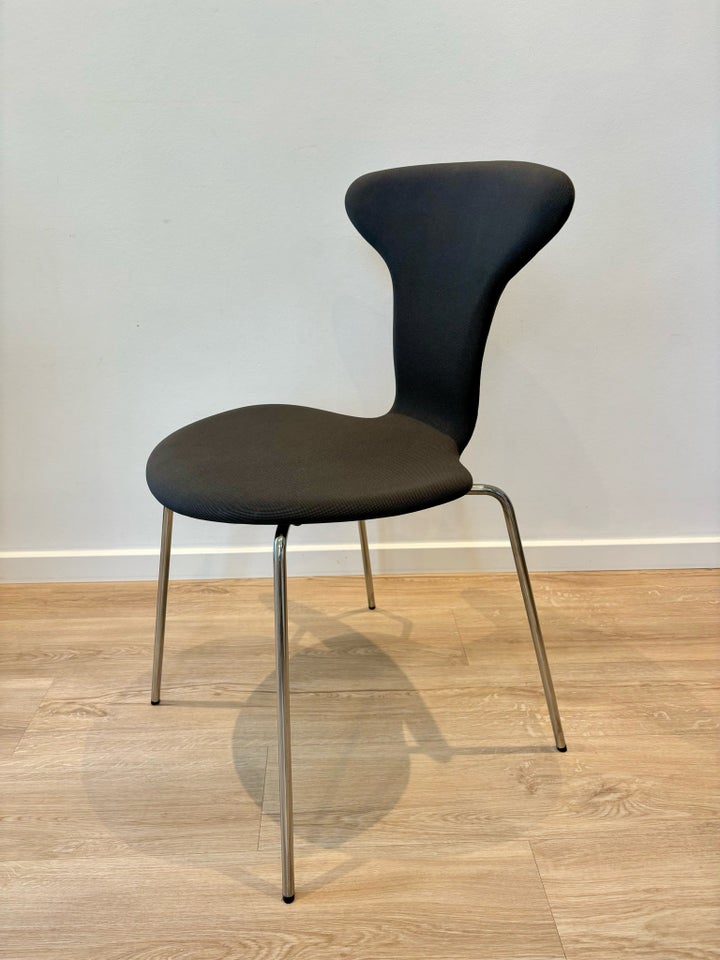 Arne Jacobsen 3105