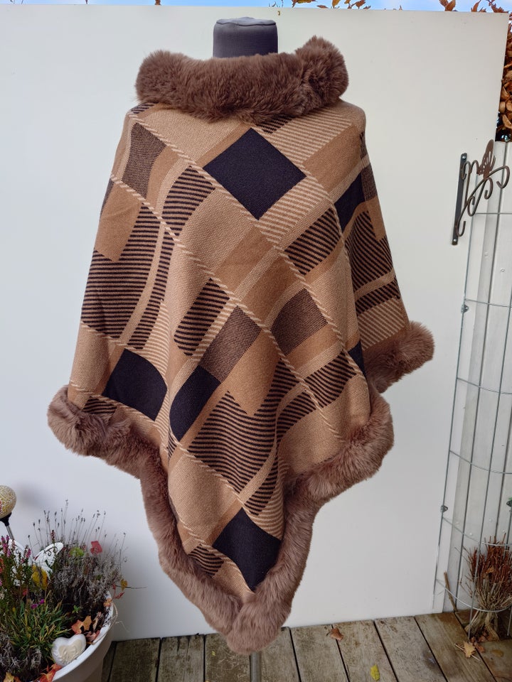 Poncho, Poncho, New C