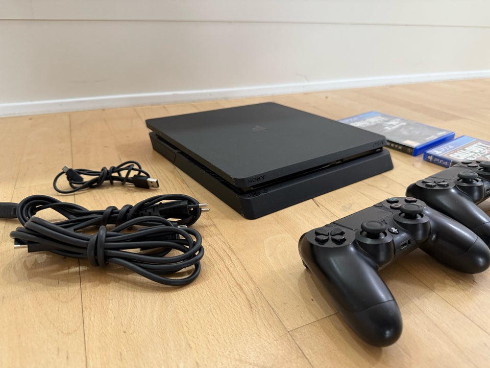 Playstation 4, SLIM, Perfekt