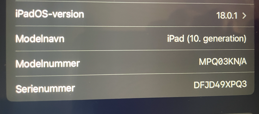 iPad 10, 64 GB, sort