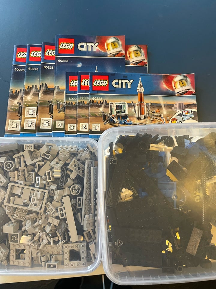 Lego City, 60228