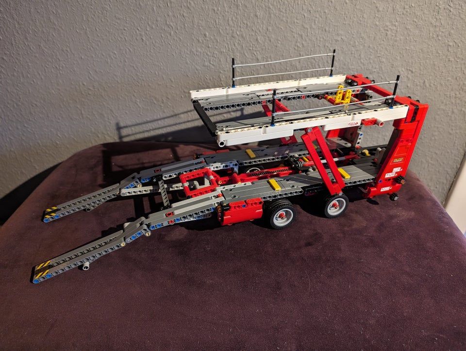 Lego Technic 42098