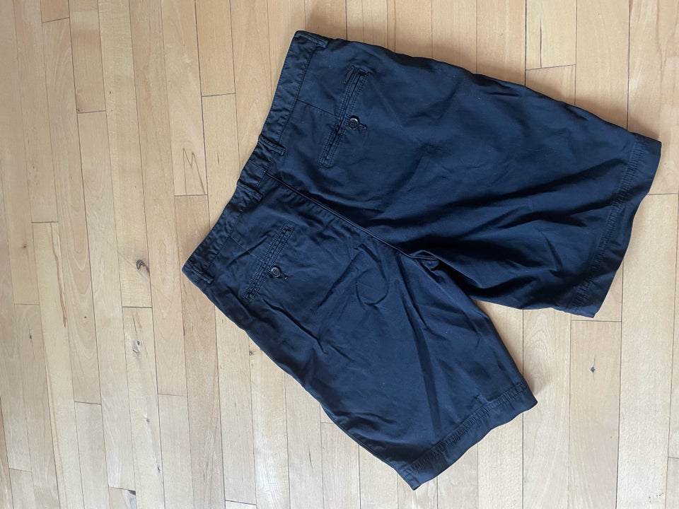 Shorts, Hugo boss, str. 30