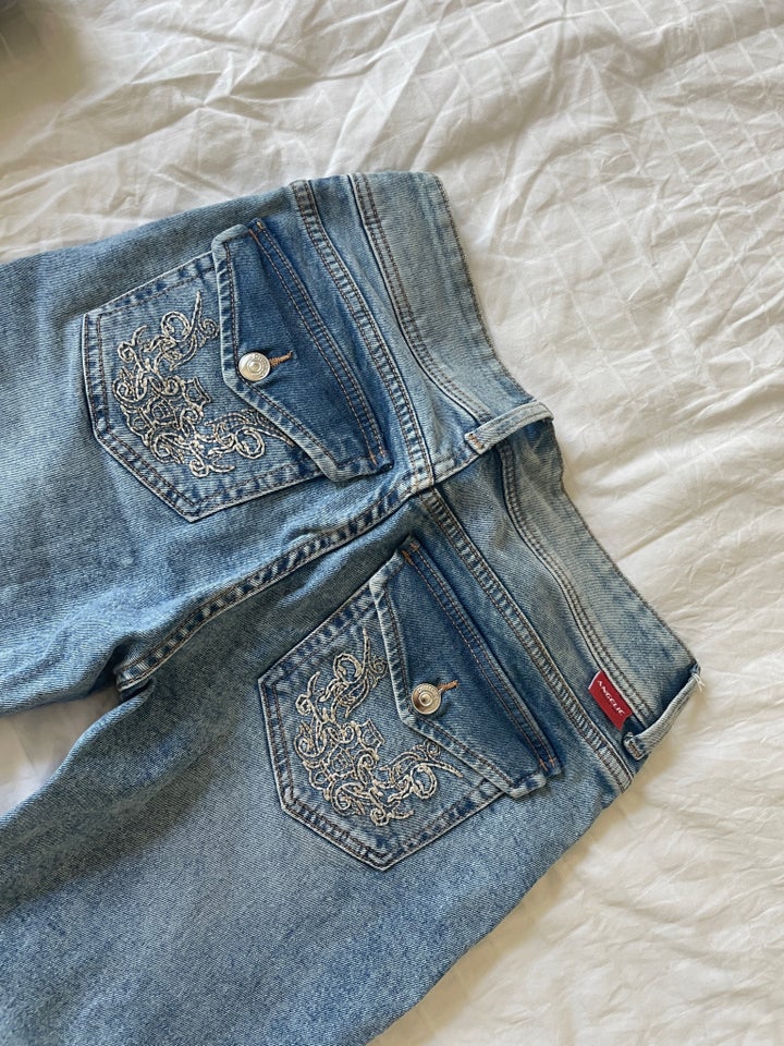 Jeans, Gina tricot, str. 36