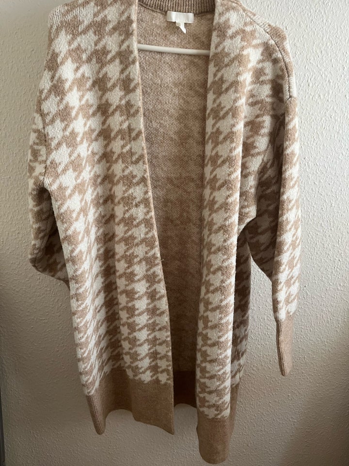 Cardigan HM str 38