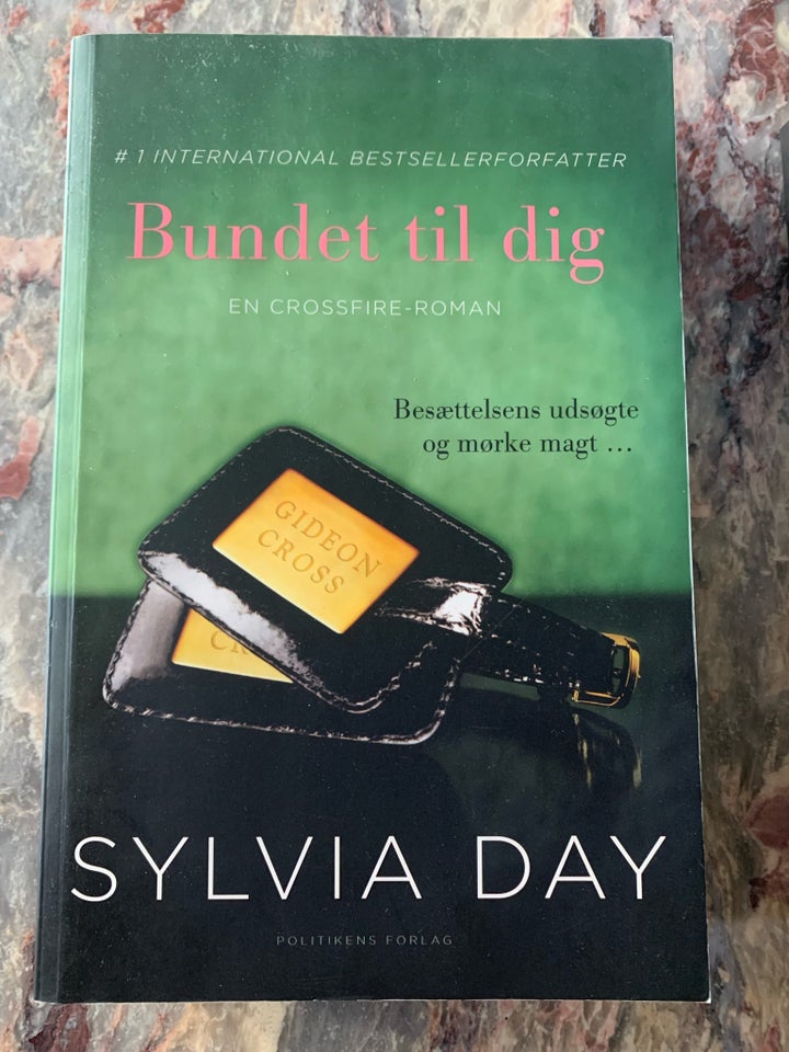 Bundet til dig, Sylvia Day, genre: