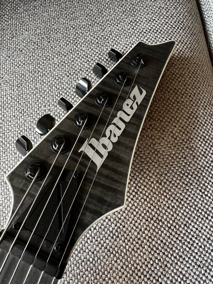 Elguitar, Ibanez RGAIX6FM