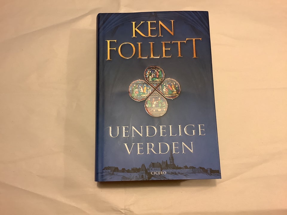 Uendelige verden, Ken Follett,