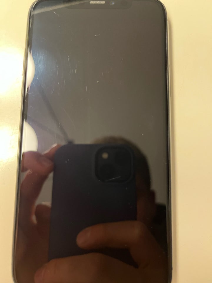 iPhone 11 Pro, 64 GB, sort