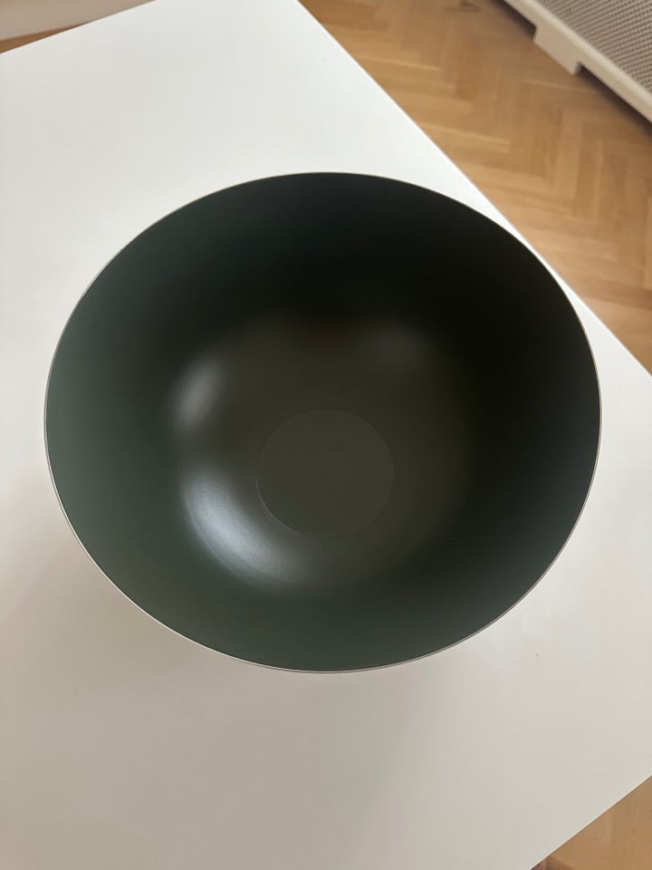 Emalje, Louise Roe Metal Bowl