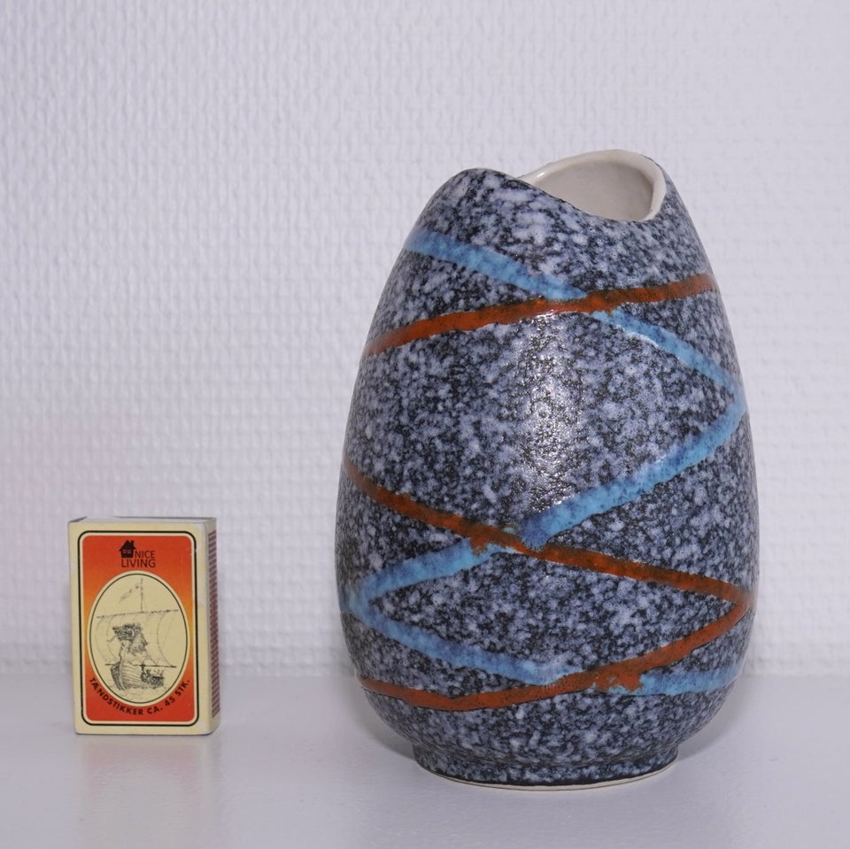 Vintage keramik vase model nr 231