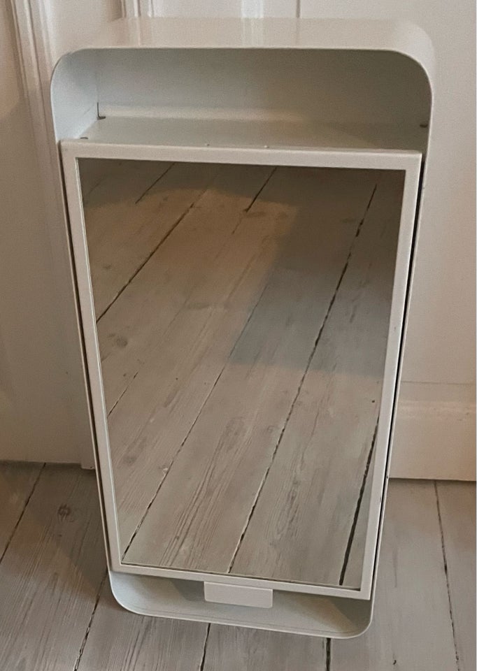 Badeværelsesskab, Ikea