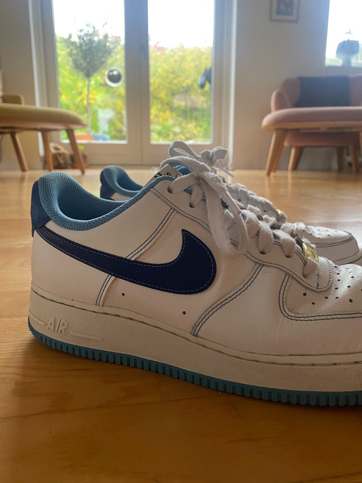 Fritidssko, Nike Air Force 1, str.