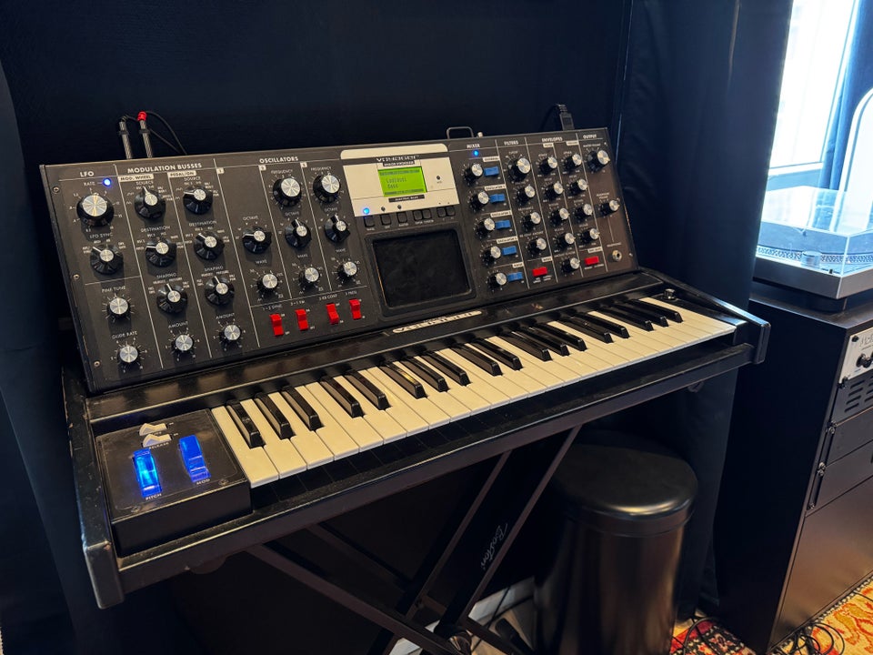 Synthesizer, Moog Voyager